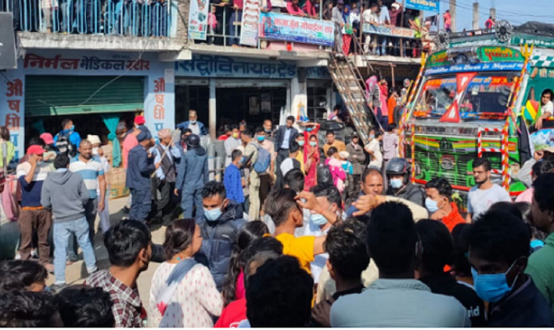 डडेल्धुरामा काग्रेसका दुई समूहबिच झडप