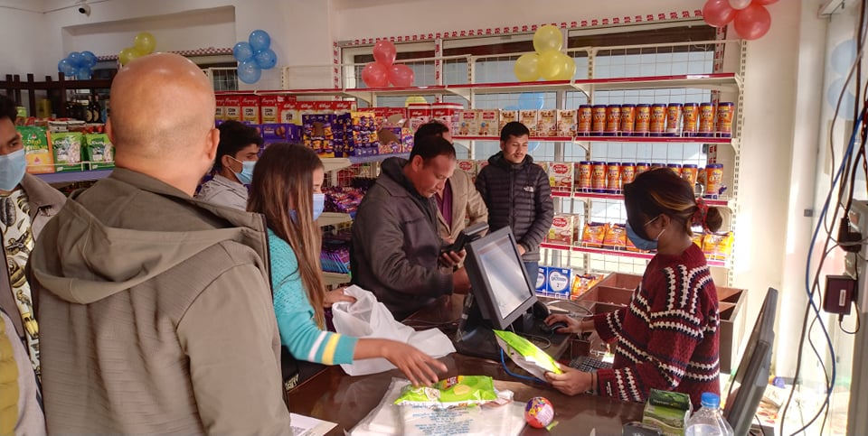 अत्तरियामा आज देखी ‘हेलोमार्ट’ संचालनमा